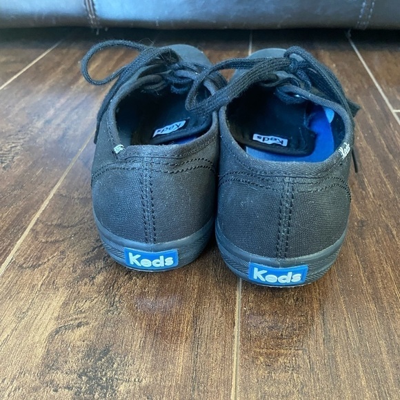 Keds Black Champion Original Sneaker Size 7 - Picture 3 of 8